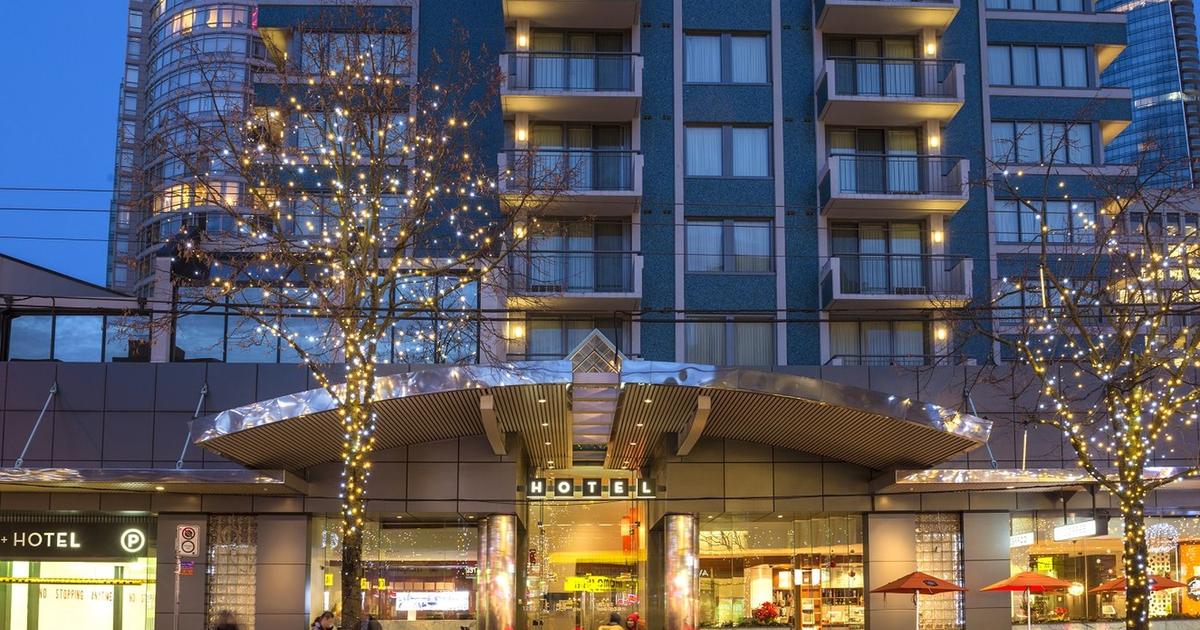 Top Hotels Closest to Robson Street in Central Vancouver