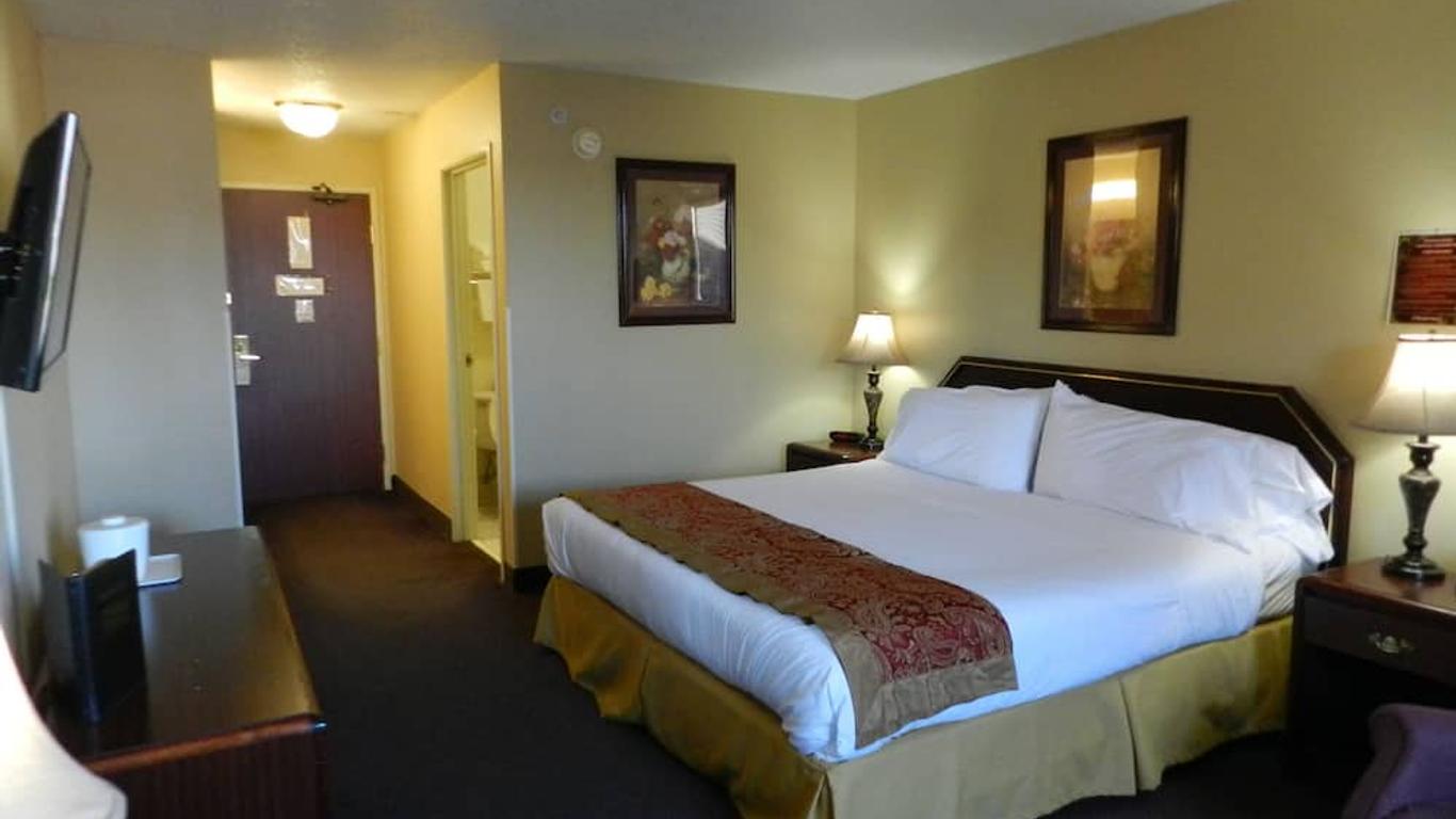 Luxury Inn & Suites