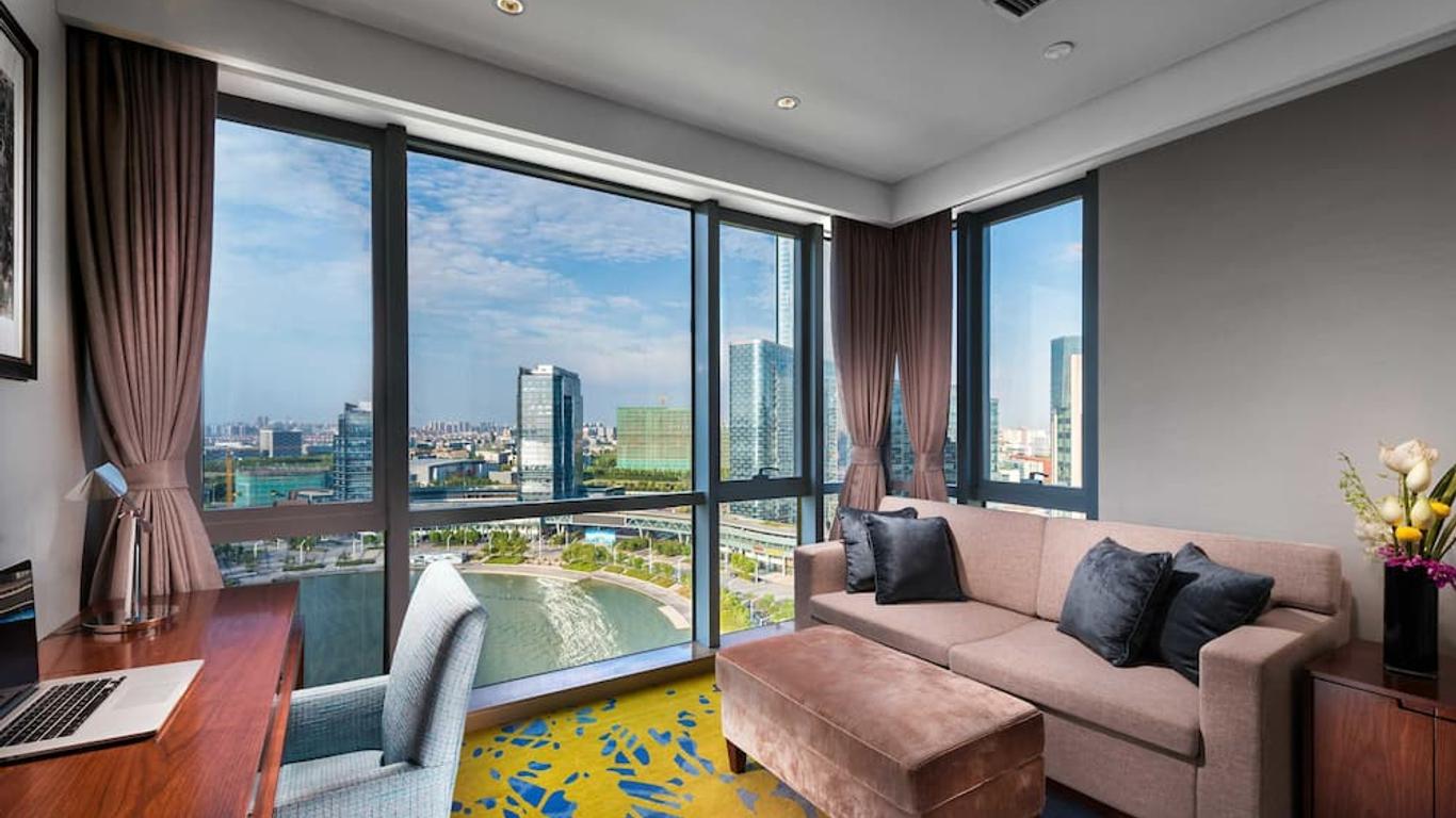 Oakwood Hotel & Residence Suzhou