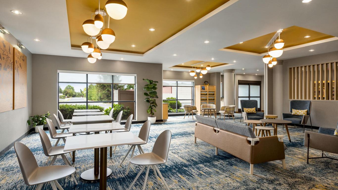 TownePlace Suites by Marriott Harrisburg West/Mechanicsburg