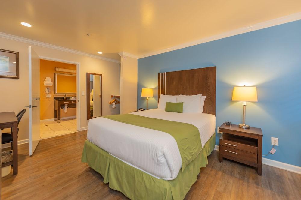 Hotels near Santa Cruz Beach Boardwalk Santa Cruz Amazing Deals