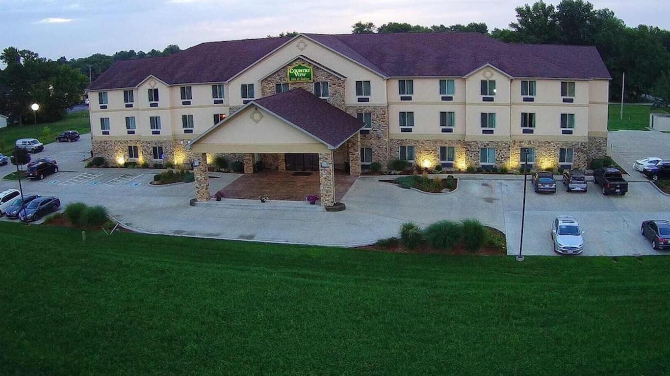 Country View Inn & Suites