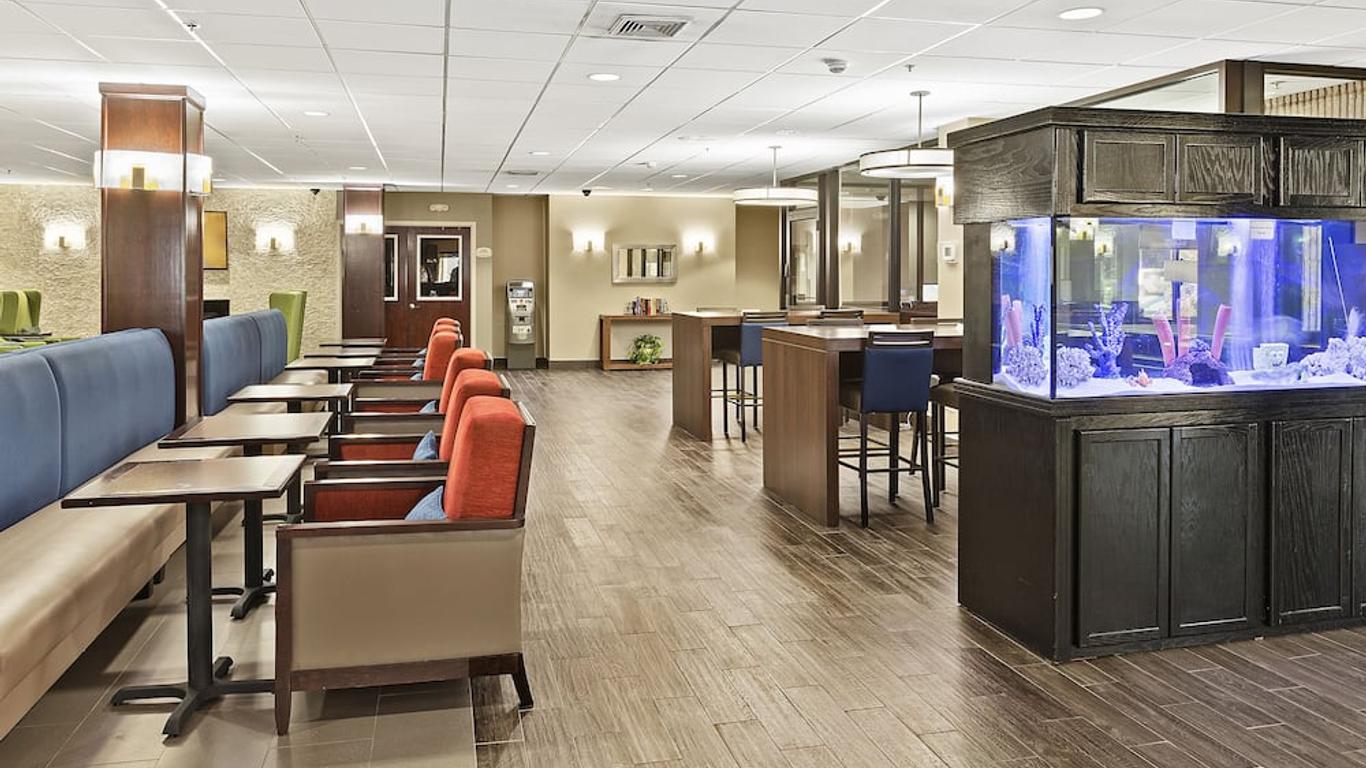 Comfort Inn Syosset-Long Island