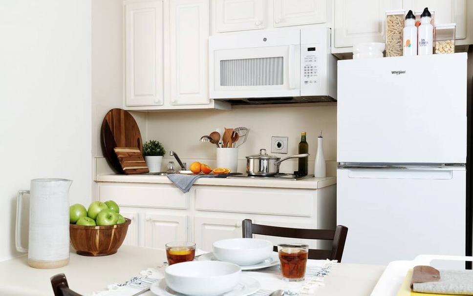 What to Expect in Your Extended-Stay Kitchen