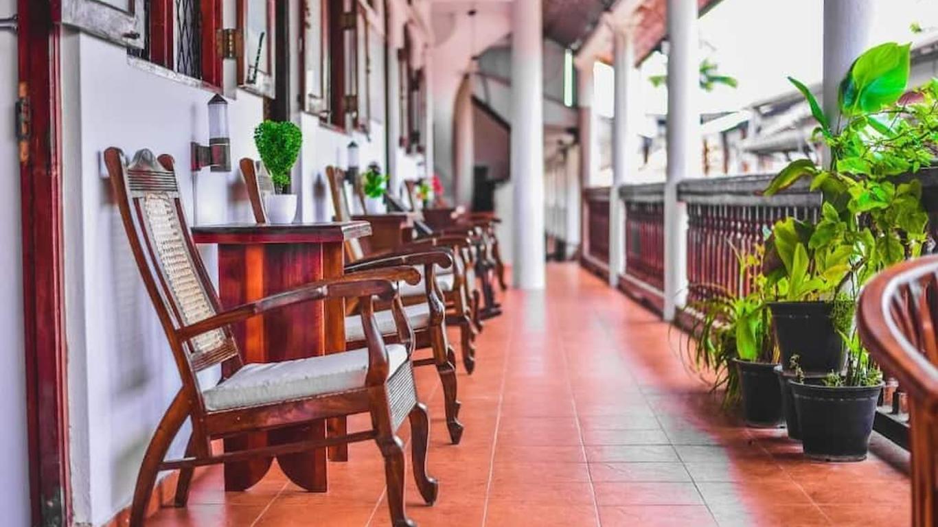 Wijenayake's - Beach Haven Guest House - Galle Fort