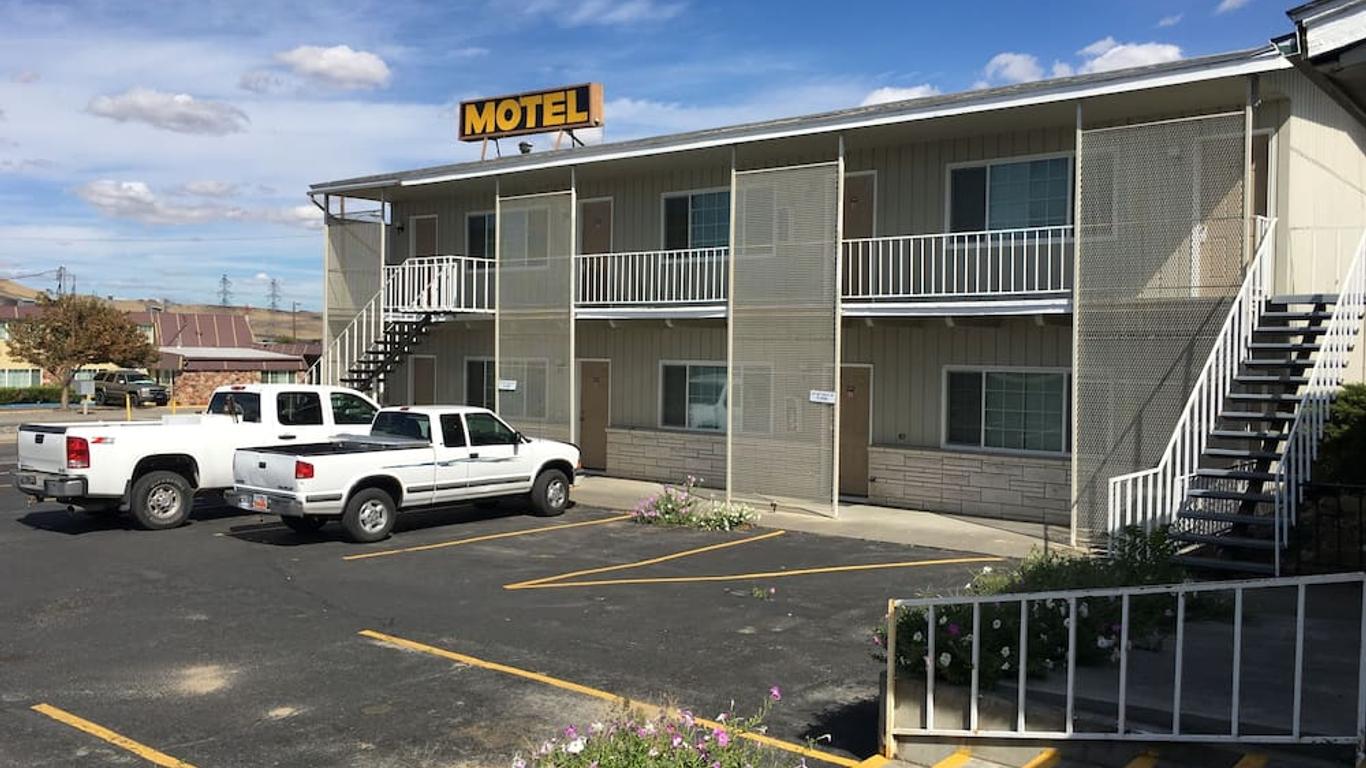 Umatilla Inn & Suites