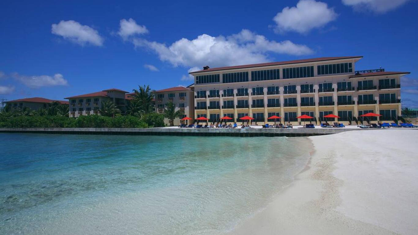 Hulhule Island Hotel