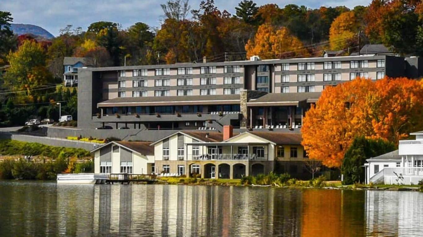 The Terrace at Lake Junaluska