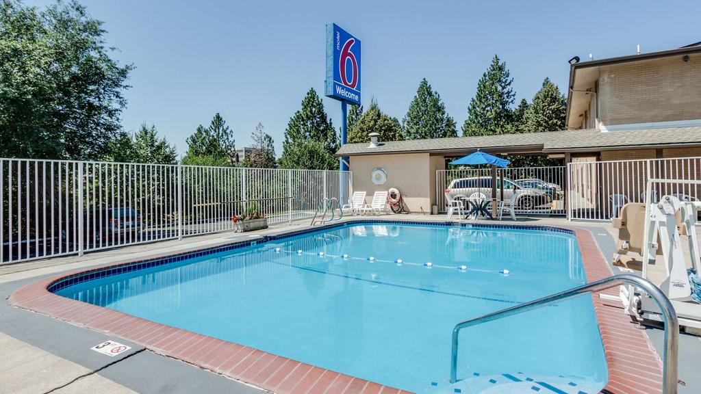 Motel 6 Spokane West Downtown, Spokane, WA, United States - Compare Deals