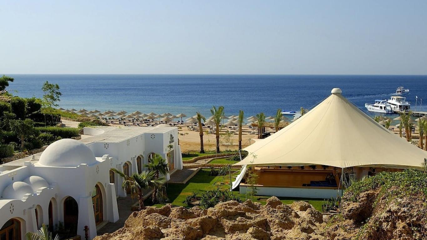 Domina Oasis Hotel & Resort