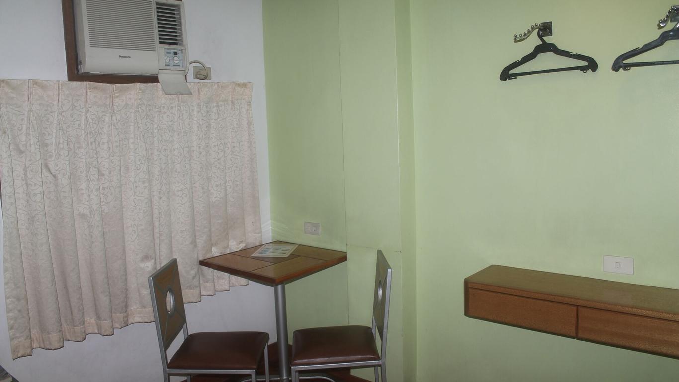 Park Bed and Breakfast Hotel Pasay