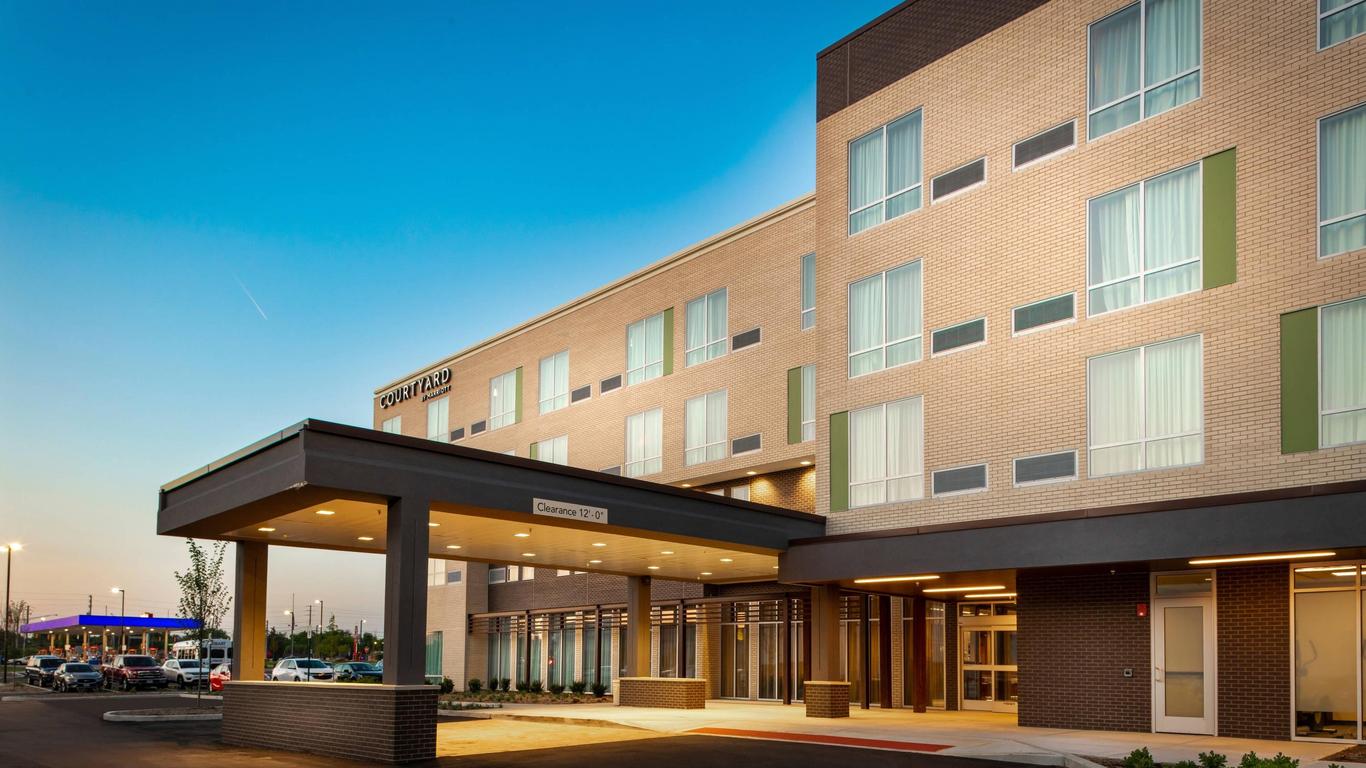 Courtyard by Marriott Indianapolis West-Speedway