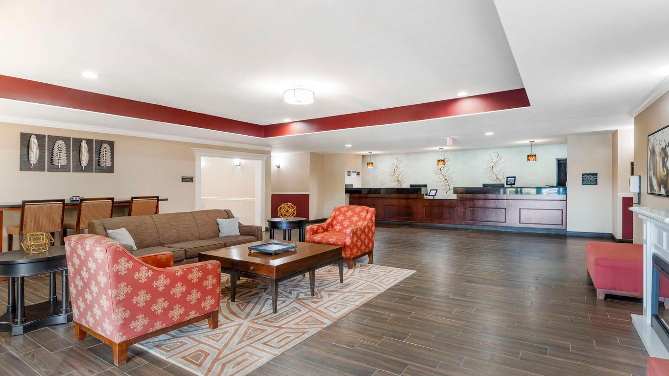 Best Western Plus Burleson Inn & Suites