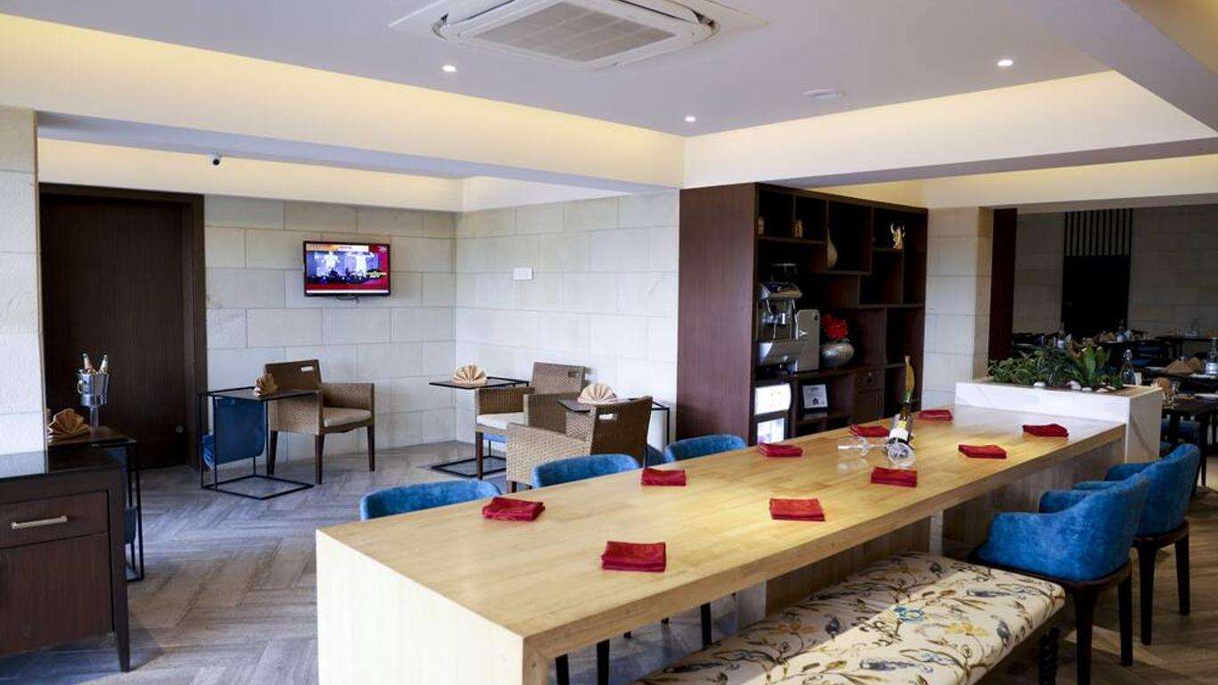 Royal Orchid Golden Suites Pune