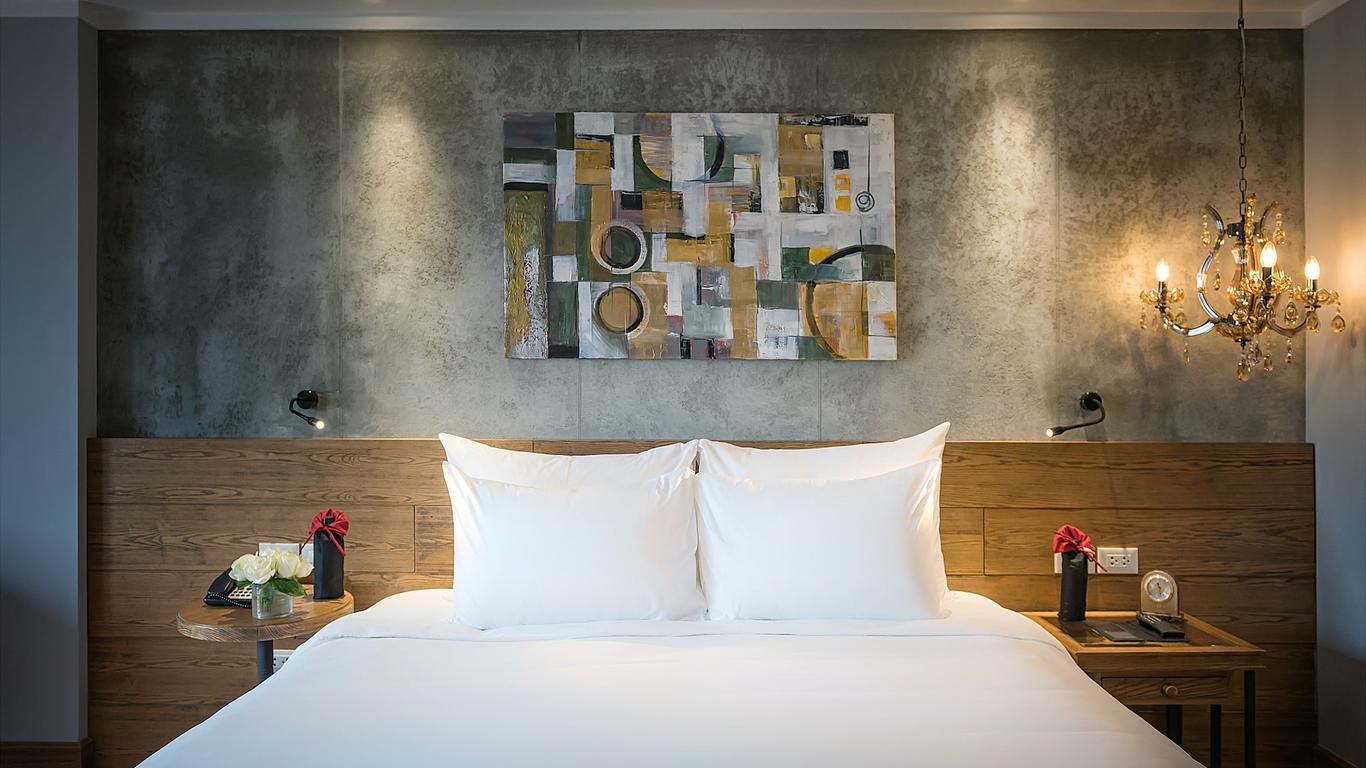 Bespoke Trendy Hotel Hanoi