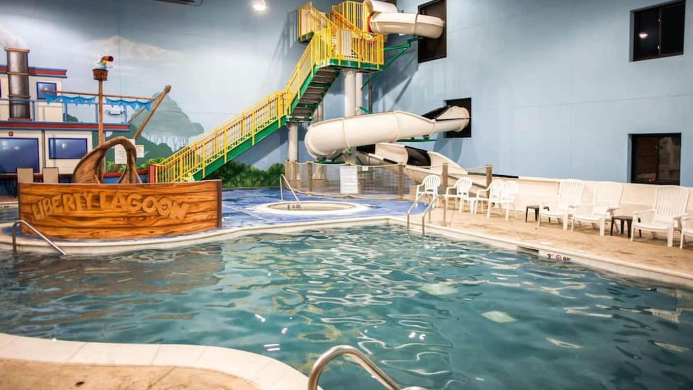 Sleep Inn & Suites Indoor Waterpark