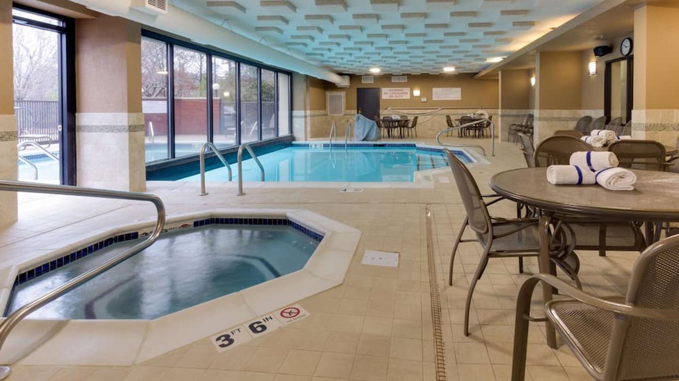 Drury Inn & Suites Birmingham Grandview