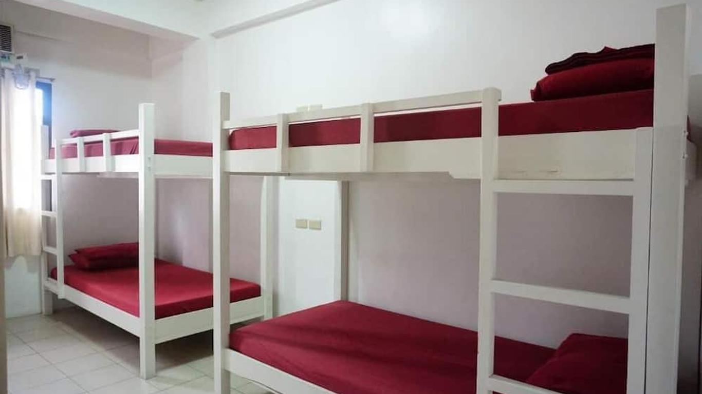 Tarasa Hostel