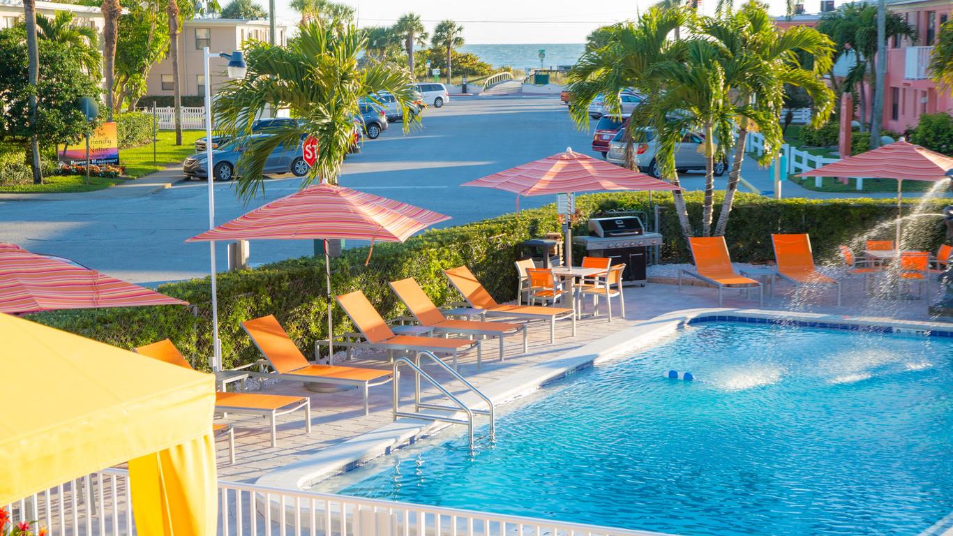 Pete Beach Suites  Saint Pete Beach  FL  United States Compare Deals